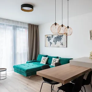 https://red-jay-apartments.praguehotelsweb.com